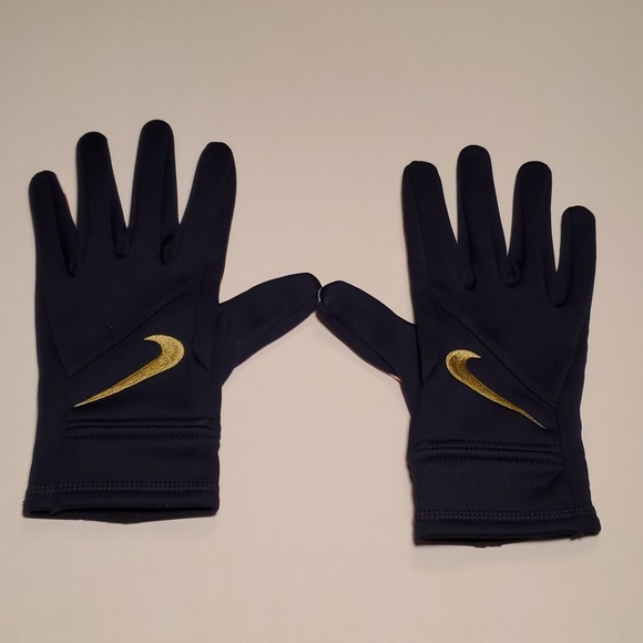 nike usa gloves